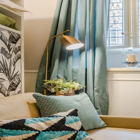 Διαμέρισμα Smart & Stylish Inside The Walls Of Λούκα