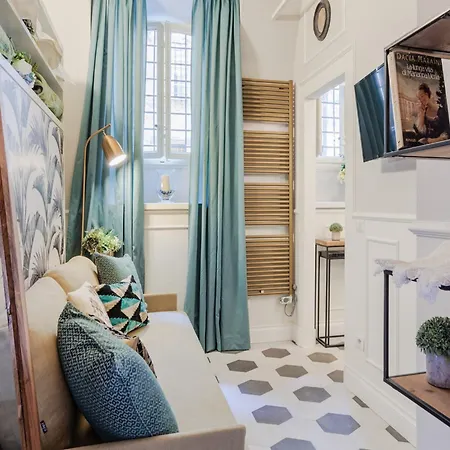 Smart & Stylish Inside The Walls Of *